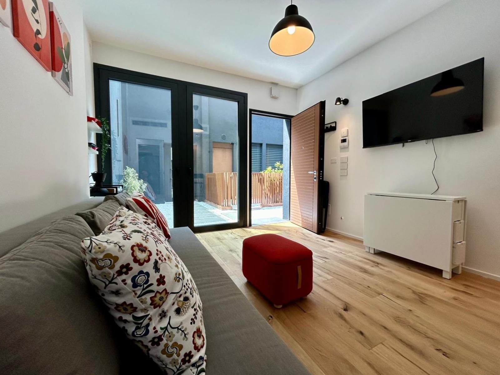 Kibilu Luxury Apt With Terrace, Isola District And Near Garibaldi Station 밀라노 외부 사진