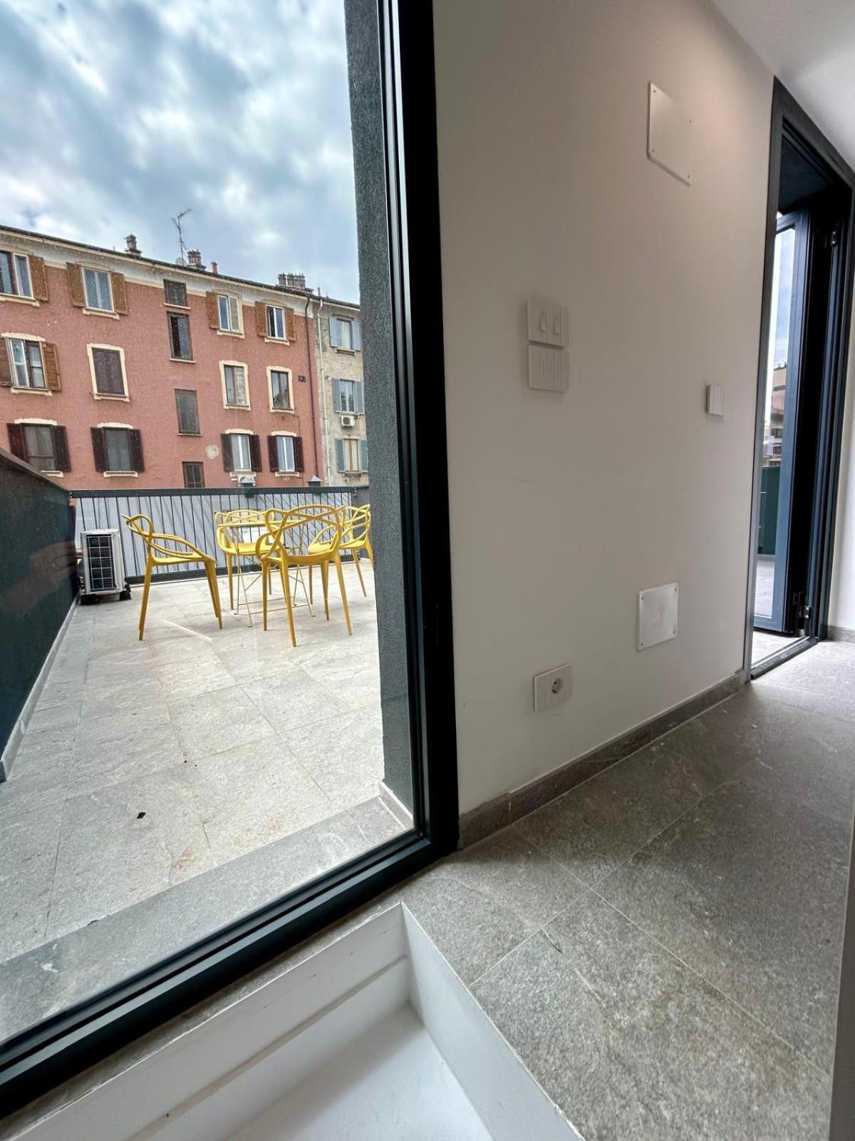 Kibilu Luxury Apt With Terrace, Isola District And Near Garibaldi Station 밀라노 외부 사진