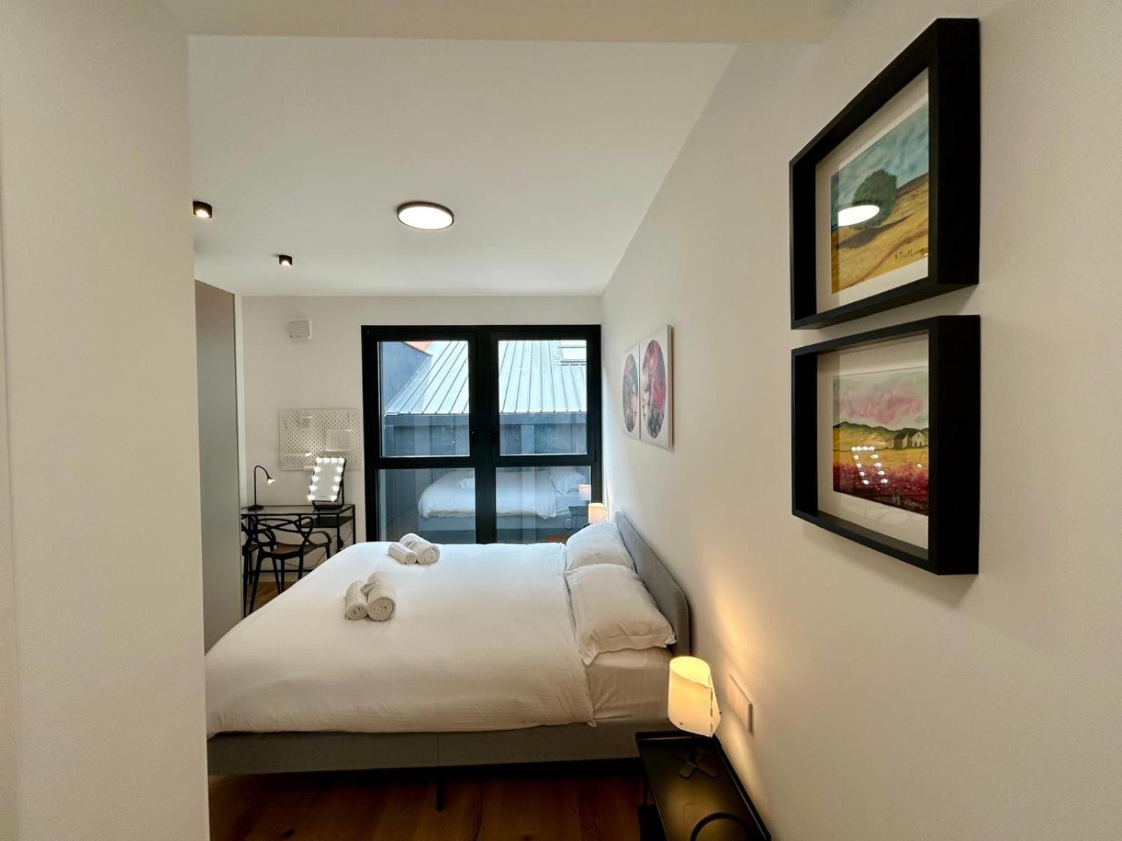 Kibilu Luxury Apt With Terrace, Isola District And Near Garibaldi Station 밀라노 외부 사진