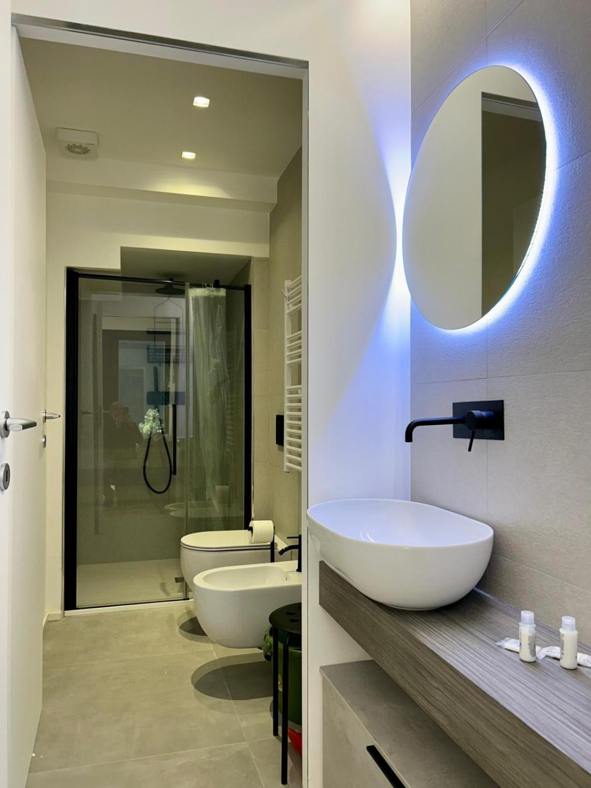 Kibilu Luxury Apt With Terrace, Isola District And Near Garibaldi Station 밀라노 외부 사진